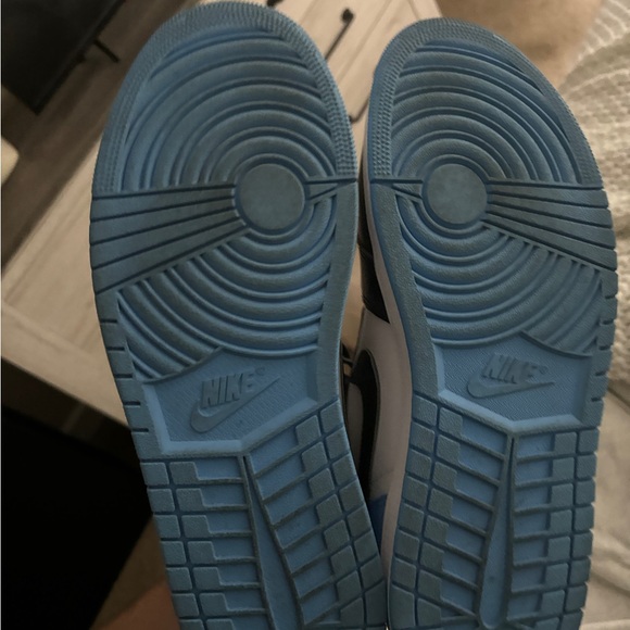 Jordan 1 UNC Toe - Picture 4 of 4